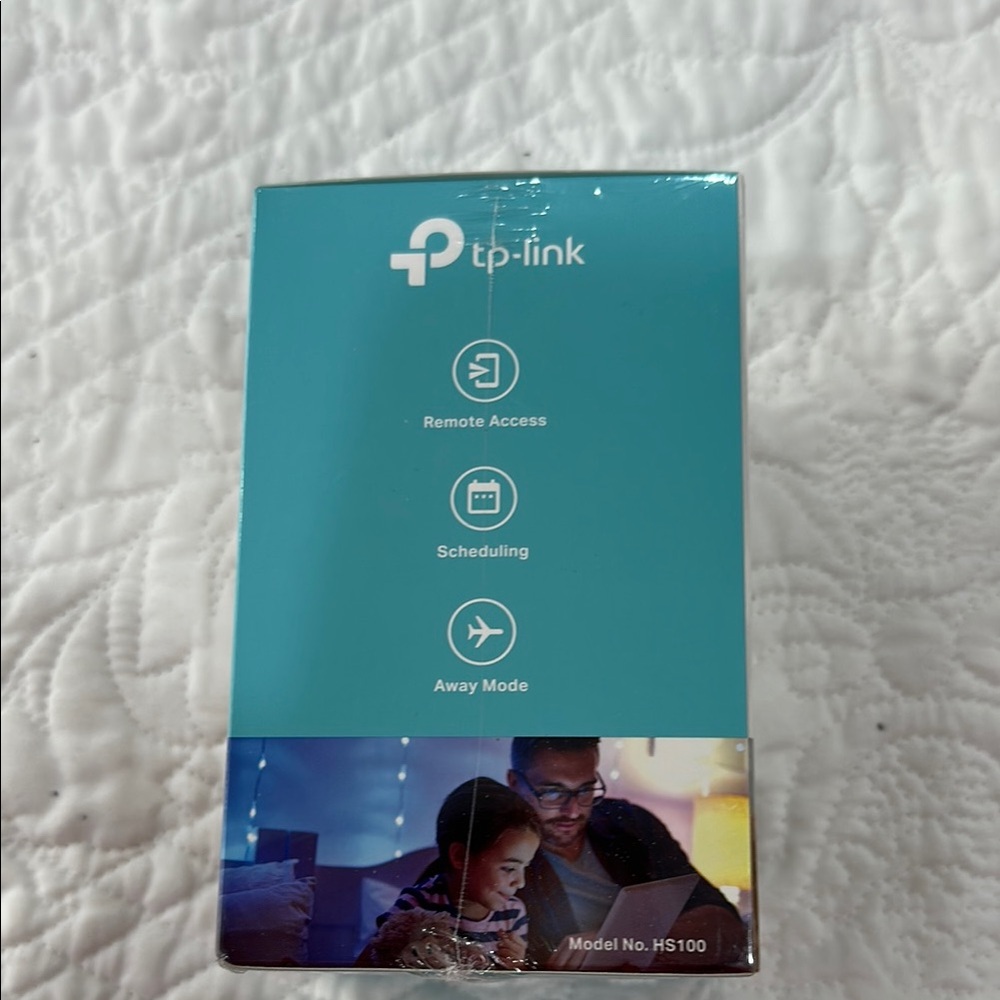 TP-Link HS100 Wi-Fi Smart Plug - Picture 2 of 5